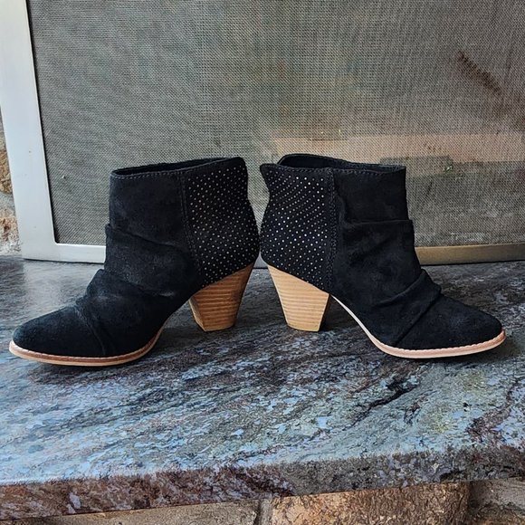 Splendid Black Suede Studded Country Western Booties Size 6.5M - Picture 9 of 16